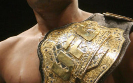 Андерсон Сильва продлил контракт с UFC