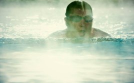 Тренировка Владимира Кличко в бассейне