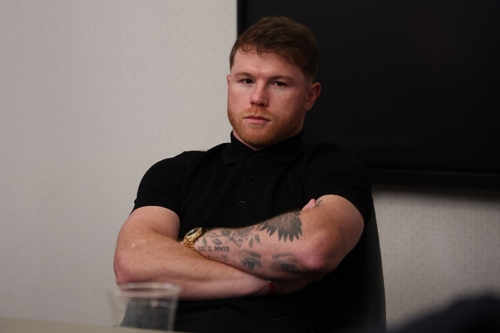 Canelo в короне