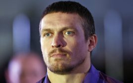 Украинский боксер Александр Усик оскорбил жителей России